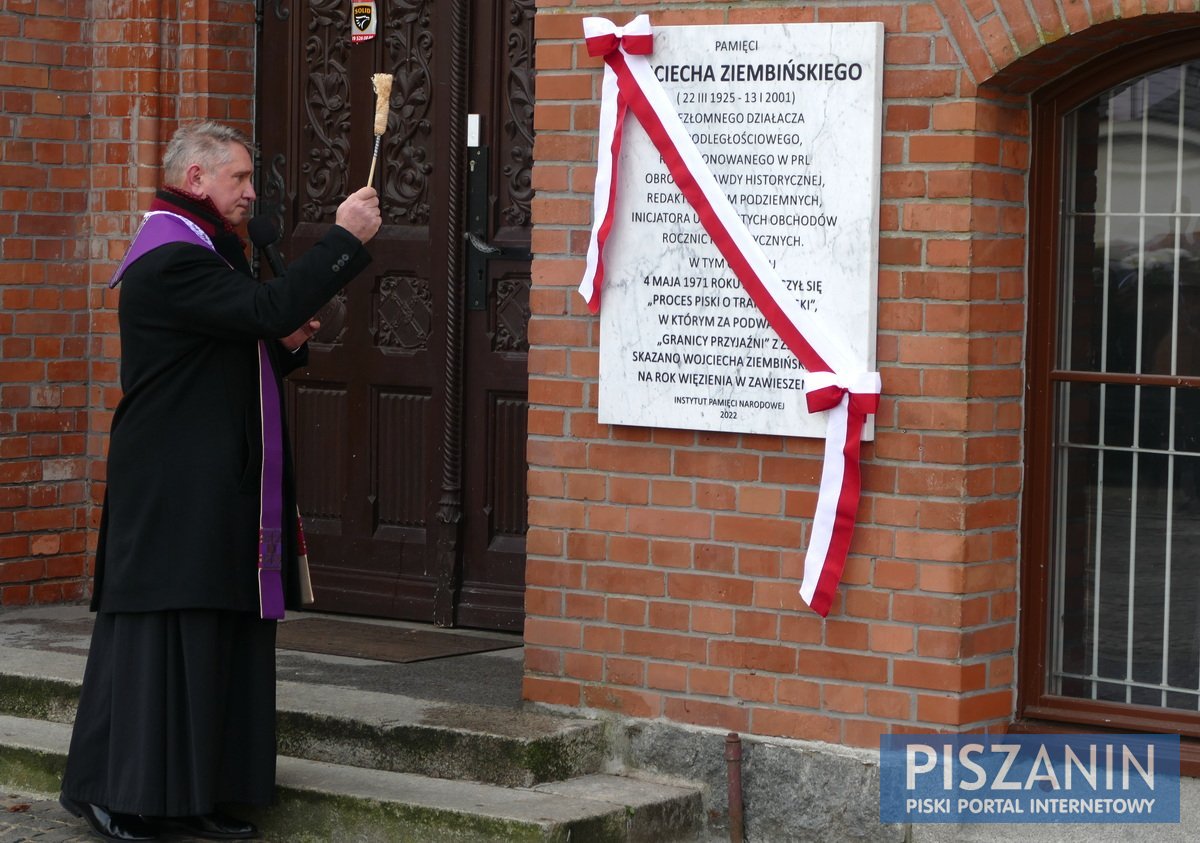 Odsłonięto tablicę upamiętniającą Wojciecha Ziembińskiego