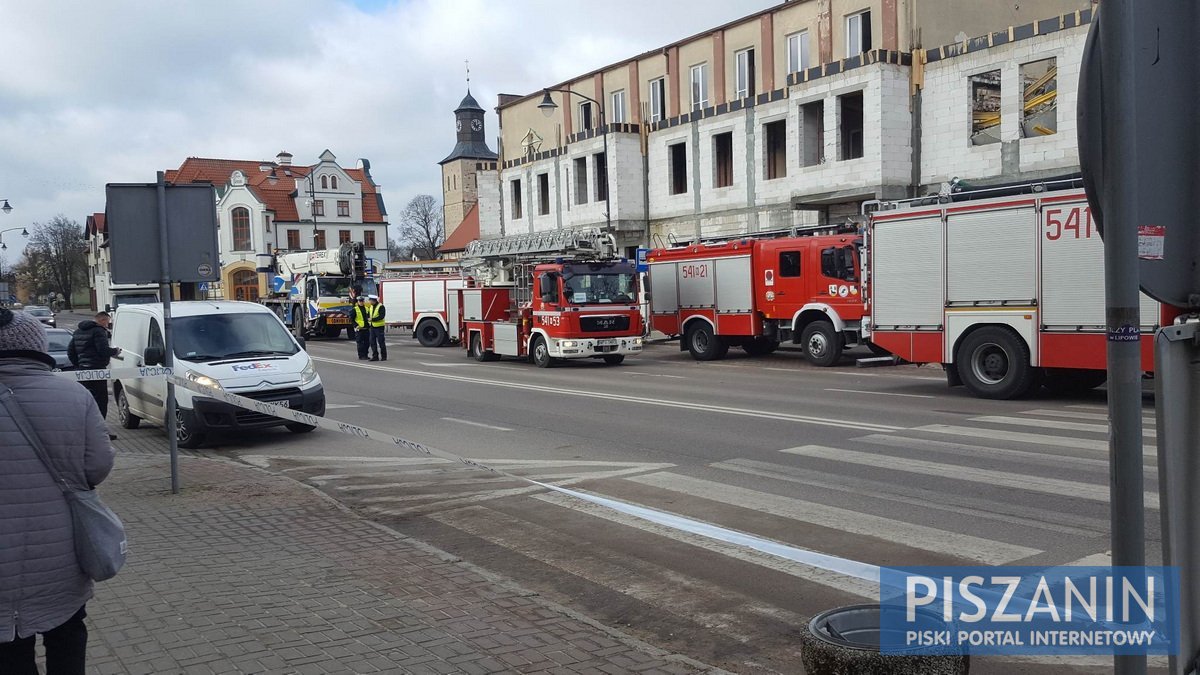 Wypadek na budowie PDK. Zawaliła się konstrukcja pod wylewanym stropem