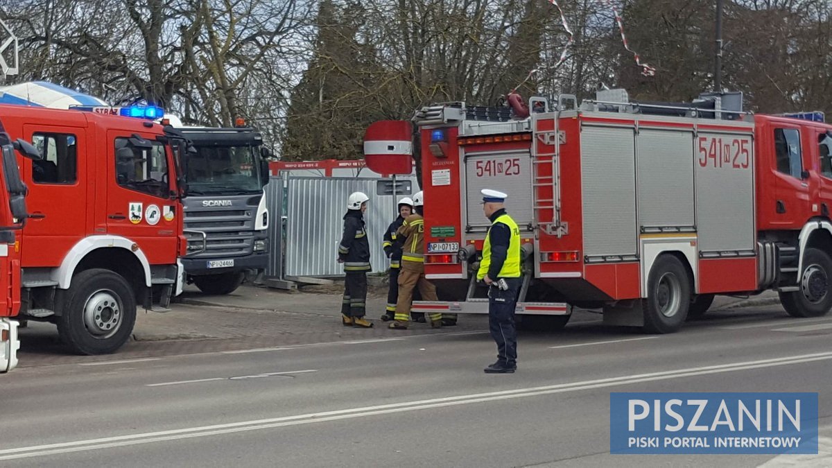 Wypadek na budowie PDK. Zawaliła się konstrukcja pod wylewanym stropem