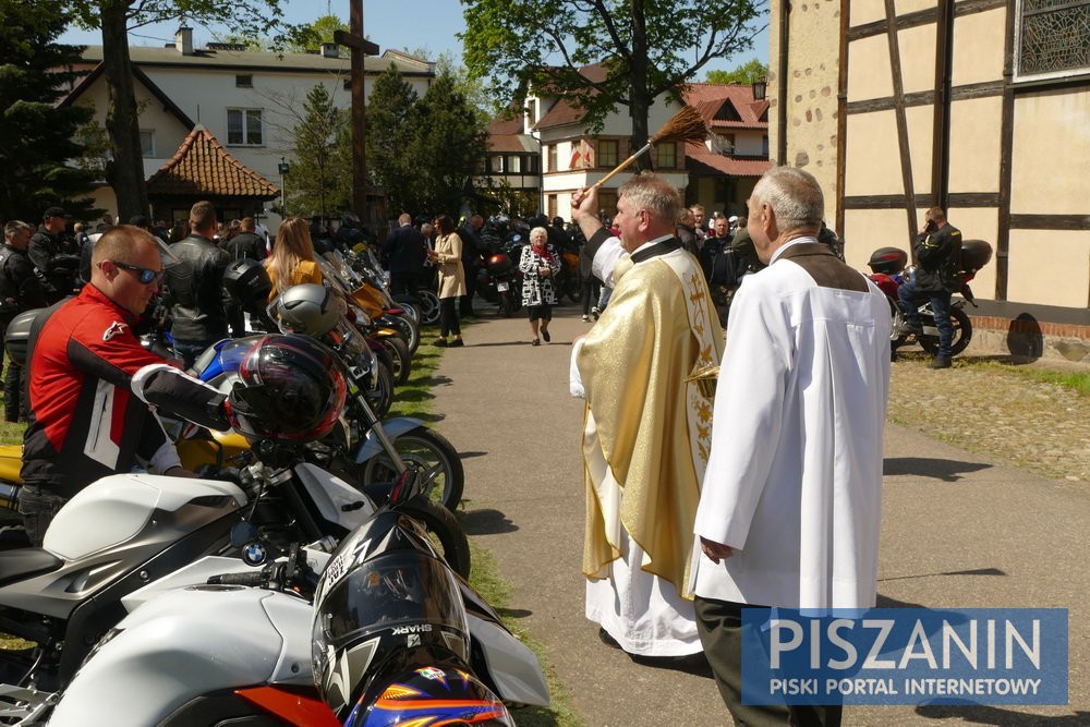 Sezon Motocyklowy Pisz 2023 rozpoczęty. Korowód jednośladów nie miał końca