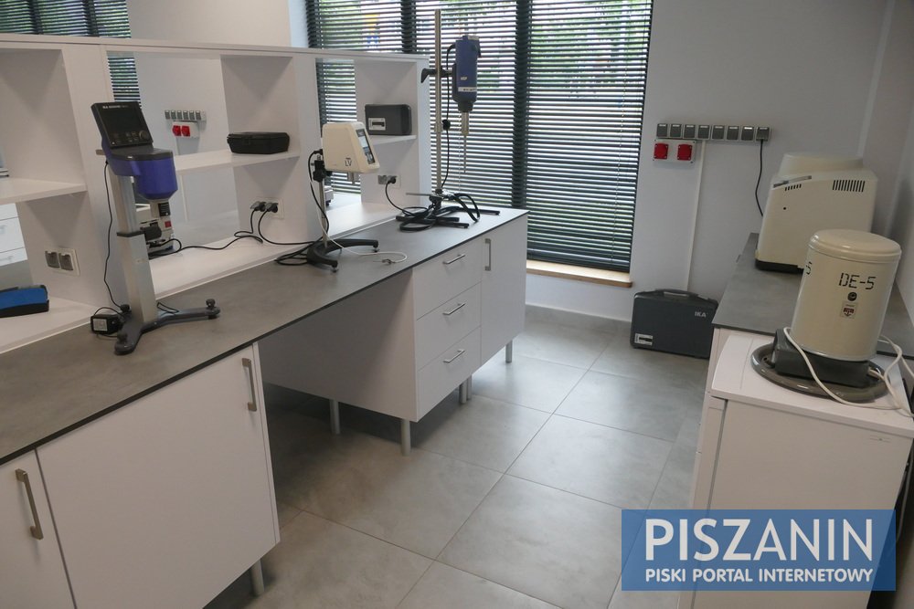 Otwarto w Piszu Paged LabTech - laboratorium technologii drewna