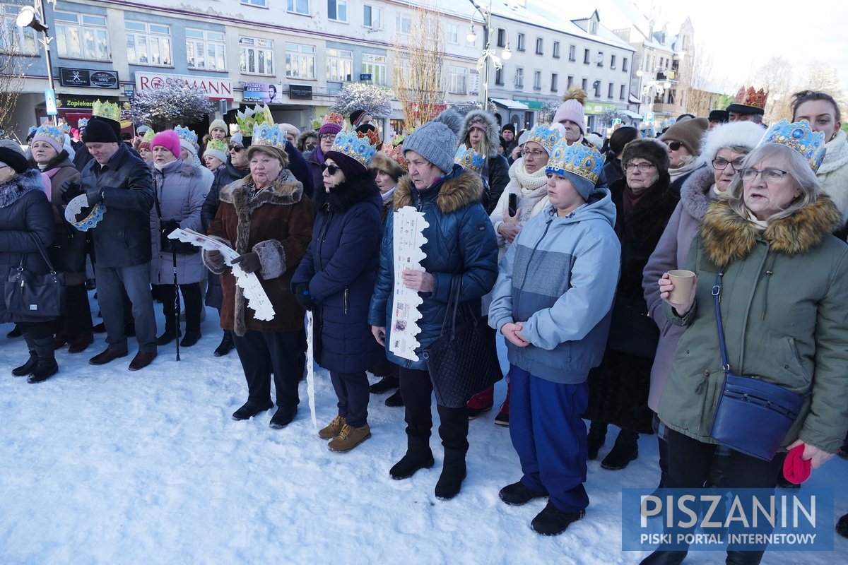 Święto Trzech Króli - tradycyjny orszak przeszedł na Plac Daszyńskiego