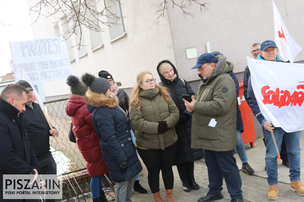 Protest piskich pracowników Poczty Polskiej