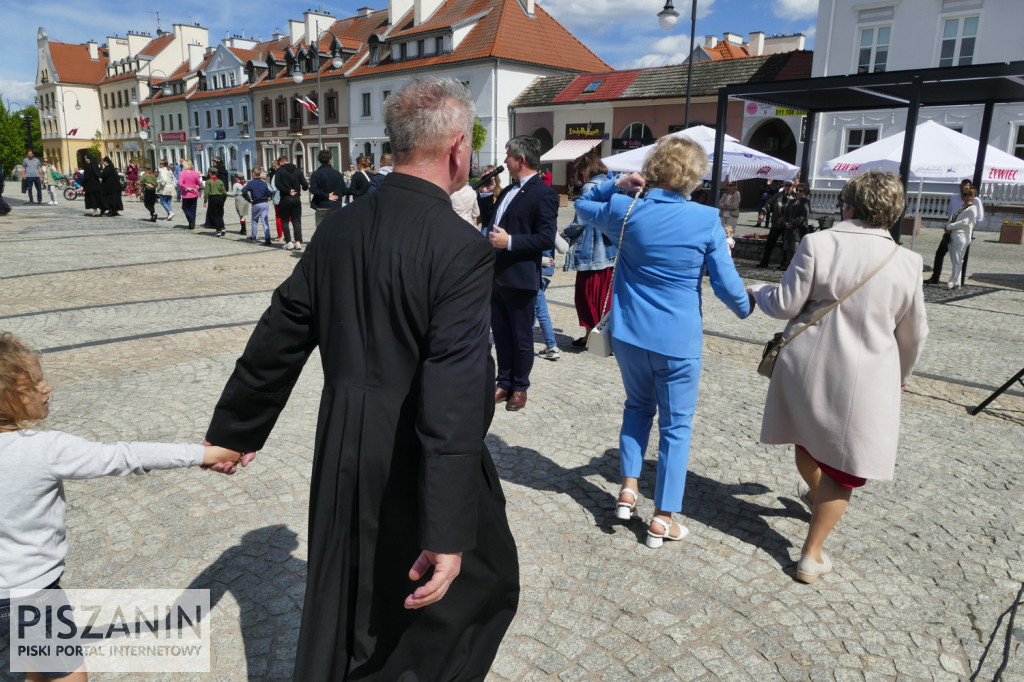 Polonez na Placu Daszyńskiego po raz 11sty