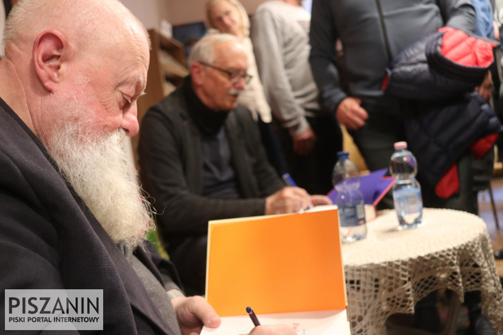 Prof. Bralczyk i Michał Ogórek w Piszu