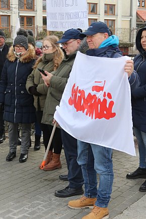 Protest piskich pracowników Poczty Polskiej-240076