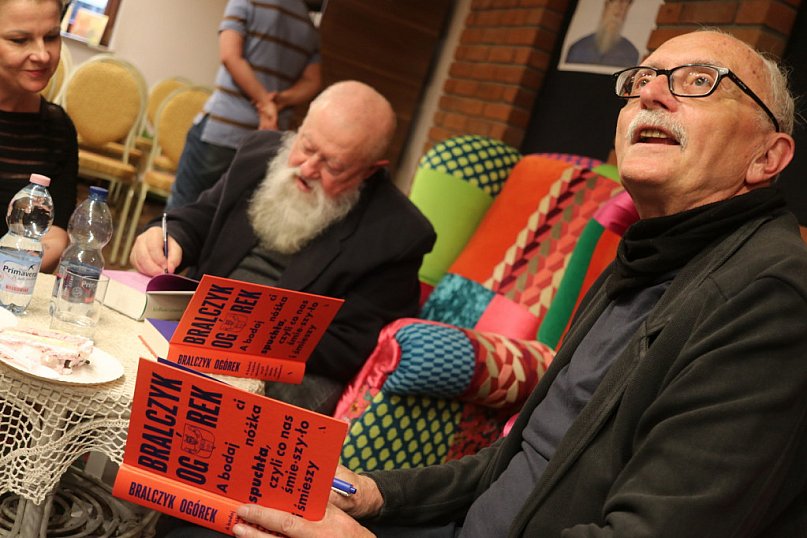 Prof. Bralczyk i Michał Ogórek w Piszu