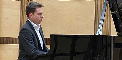 "Ognisko Muzyczne Swojemu Miastu" z pianistą konkursu chopinowskiego-240878