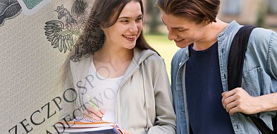 Która szkoła lepiej przygotuje do matury? Analiza wyników w powiecie piskim-241086