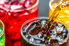 Polacy mocno dostaną po kieszeni. Alkohol i słodkie napoje zdrożeją-241372