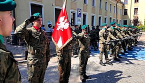 Święto Wojska Polskiego - Salwa honorowa