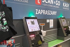 Gigant handlowy może opuścić kraj. Ma w Polsce 800 sklepów-241586