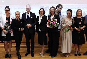 Pracownice jednostek Powiatu Piskiego docenione za poświęcenie i pracę-241794