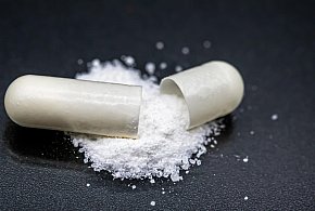 Salmonella w popularnym suplemencie. „Nie należy spożywać”-241999