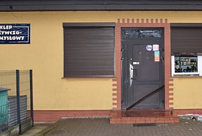 Zostali zatrzymani krótko po tym, jak włamali się do sklepu spożywczego-242187