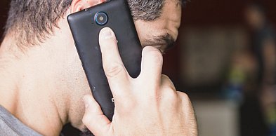 52-letni mieszkaniec Pisza wykonał kilkadziesiąt połączeń na numer alarmowy