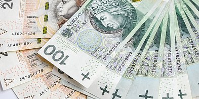 Ruciane-Nida: Miał być łatwy zarobek, a jest zarzut ,,prania pieniędzy”-241949