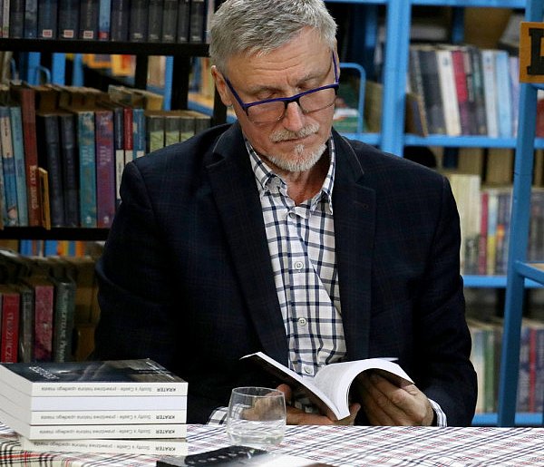 Paweł Jankowski o „Kraterze”, ucieczce z Warszawy i literackim buncie