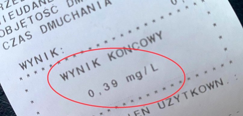 Piją i wsiadają za kierownicę. Mimo złych warunkach na drodze.