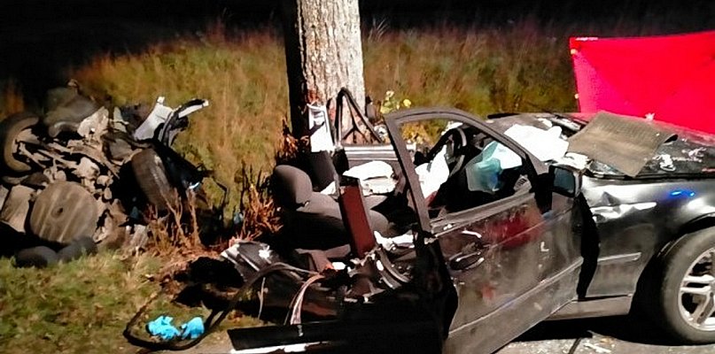 W wypadku zginął 18-letni kierowca - mieszkaniec gminy Ełk - 241725