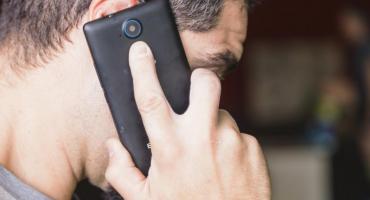 52-letni mieszkaniec Pisza wykonał kilkadziesiąt połączeń na numer alarmowy