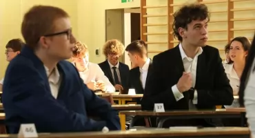 Matura 2026: Odwiedziliśmy Stary Ogólniak w najważniejszym dniu dla 131 maturzystów