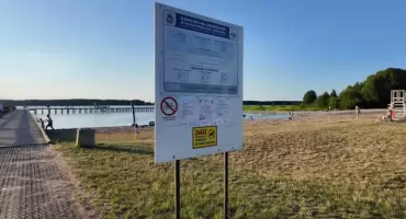Plaża miejska w Piszu już otwarta. Szybki lifting przyniósł efekty, ale nad wodą wisi duży znak zapytania